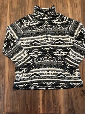 Eddie Bauer Black and White Aztec Half-Zip Fleece Pullover